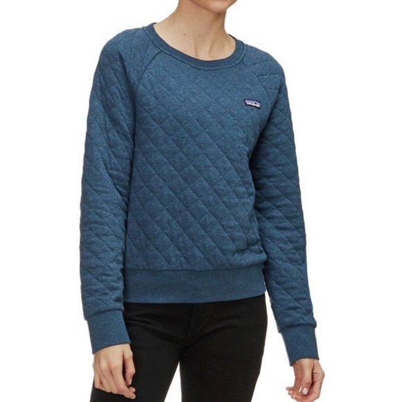 Patagonia Tops - Patagonia organic cotton quilted crewneck